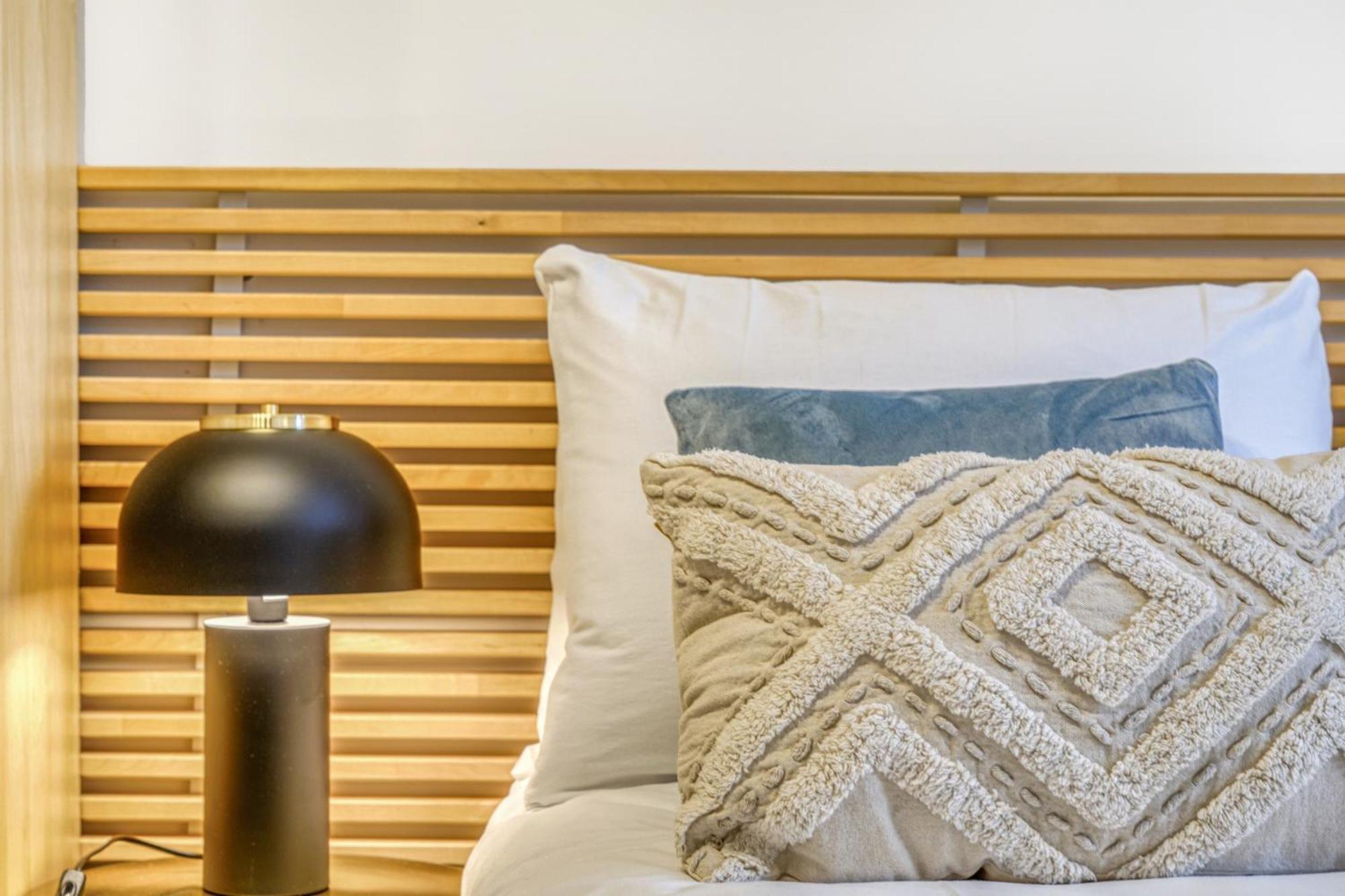 Executive 4 Bedroom Town House In Canada Water Free Wifi & Parking By City Stay Aparts London Eksteriør bilde