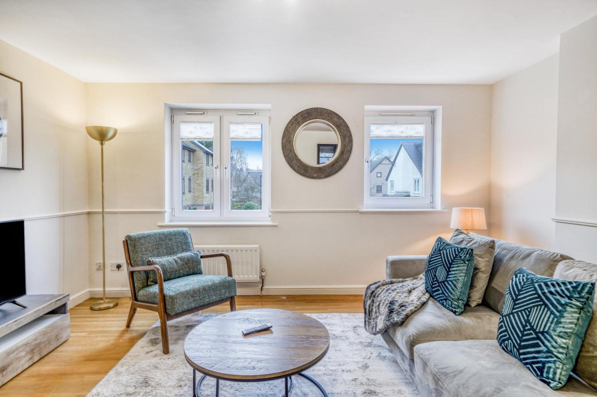 Executive 4 Bedroom Town House In Canada Water Free Wifi & Parking By City Stay Aparts London Eksteriør bilde